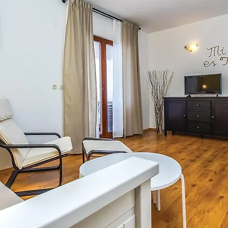 House Majda Nerezisca